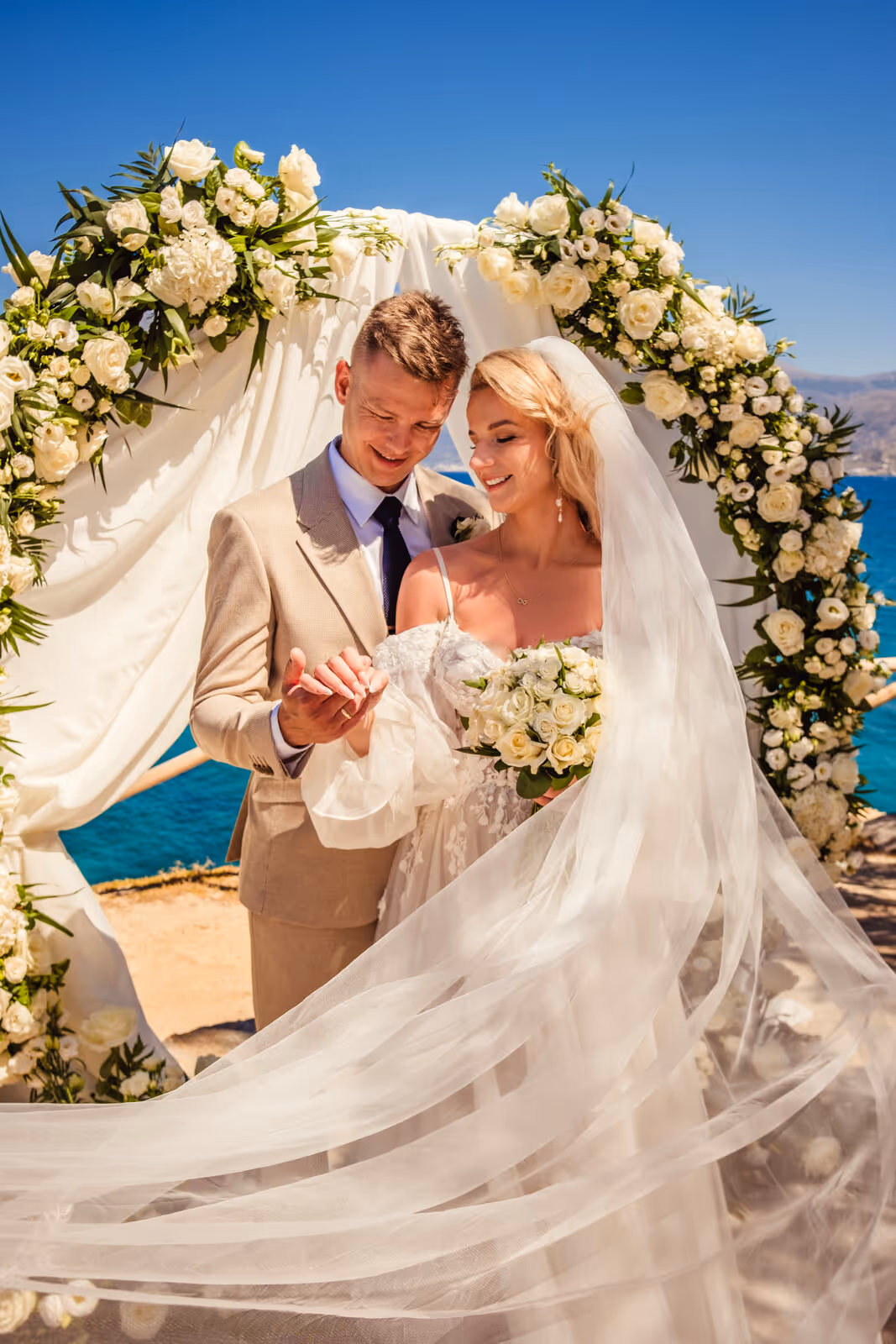 Ślub w Grecji - Kreta. Taras przy Kapliczce. Zdjęcie nr. 4