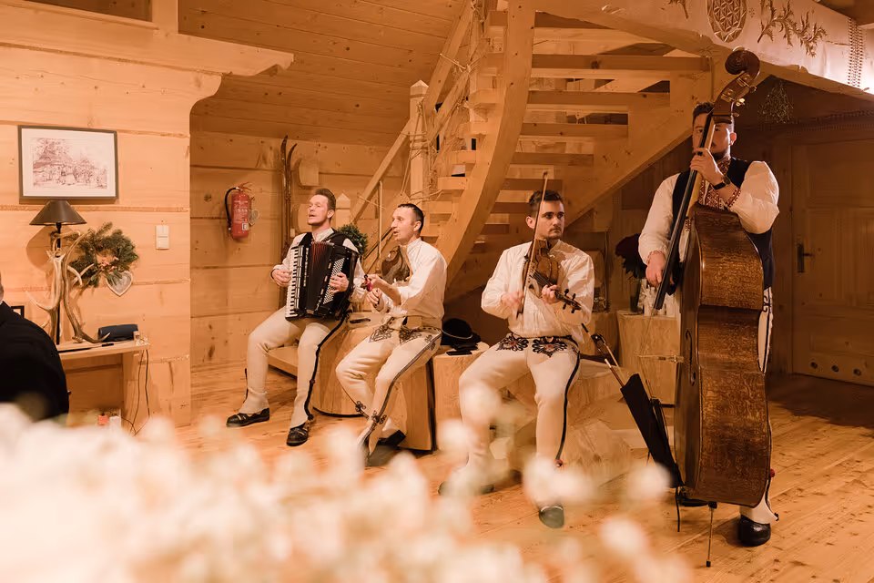 Ślub w Polsce. Zakopane. Zdjęcie nr. 37