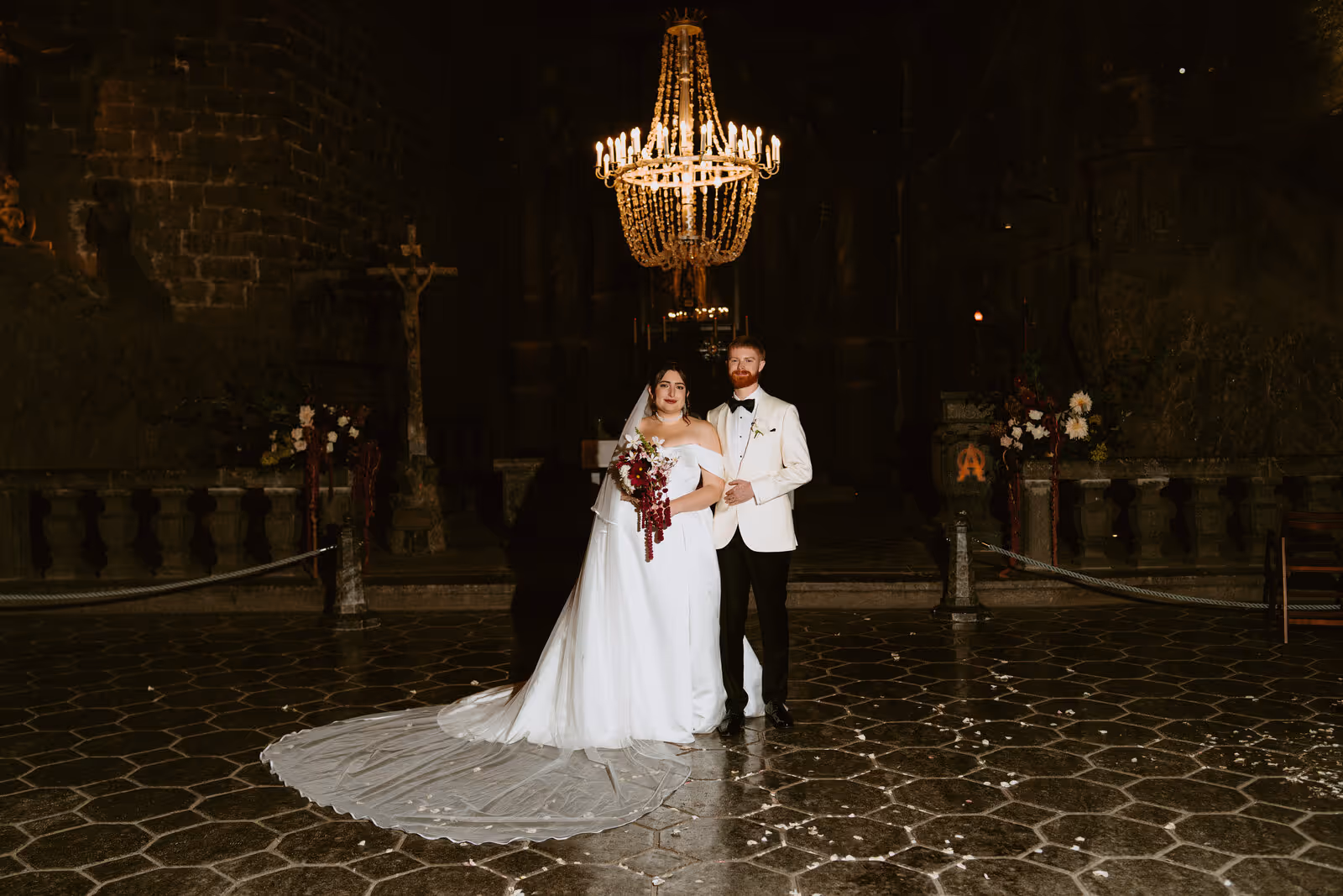 Ślub w Polsce. Kopalnia Soli w Wieliczce. Zdjęcie nr. 69
