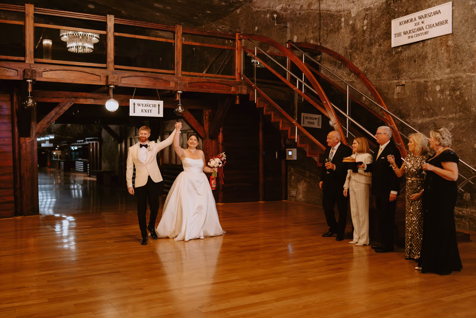 Ślub w Polsce. Kopalnia Soli w Wieliczce. Zdjęcie nr. 84