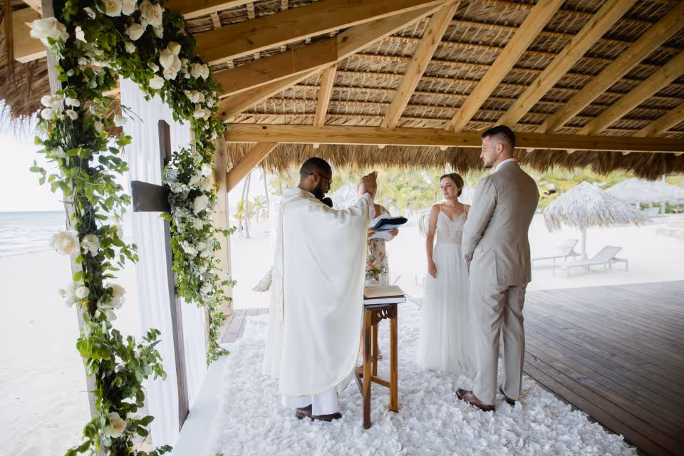 Dominikana Ślub kościelny/konkordatowy połączony z ceremonia symboliczna na plaży