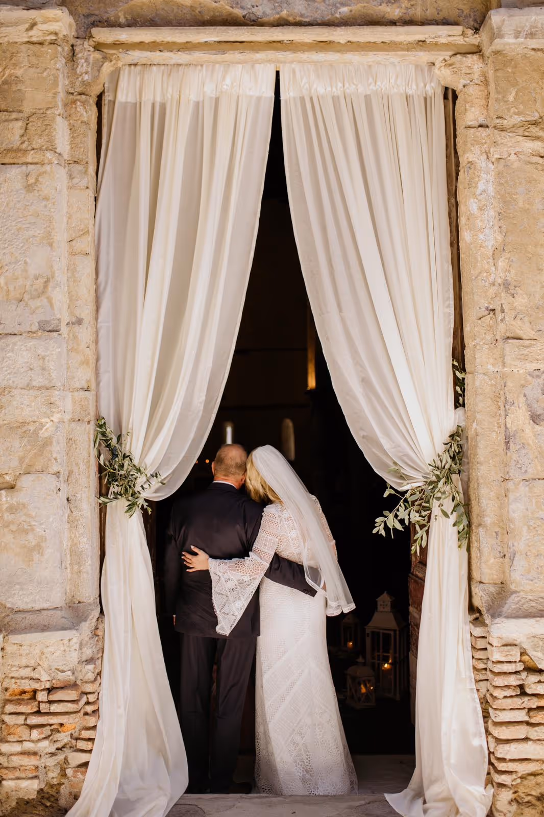 Liguria Kamienny Kościółek