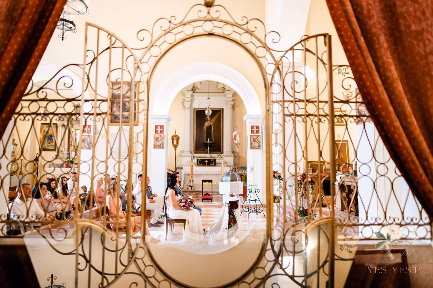 Korfu Katedra w centrum zabytkowej starówki Korfu