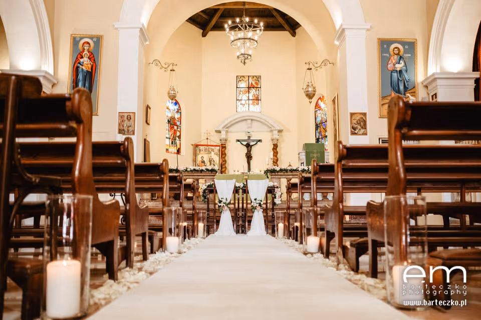 Korfu Katedra w centrum zabytkowej starówki Korfu