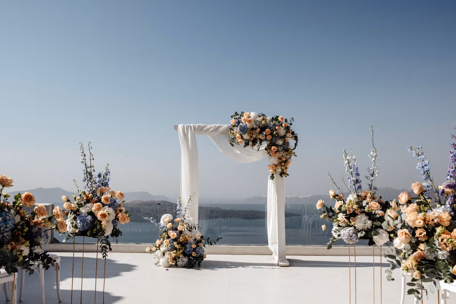 Ślub w Grecji. Santorini. Taras nr. 8. Zdjęcie nr. 2