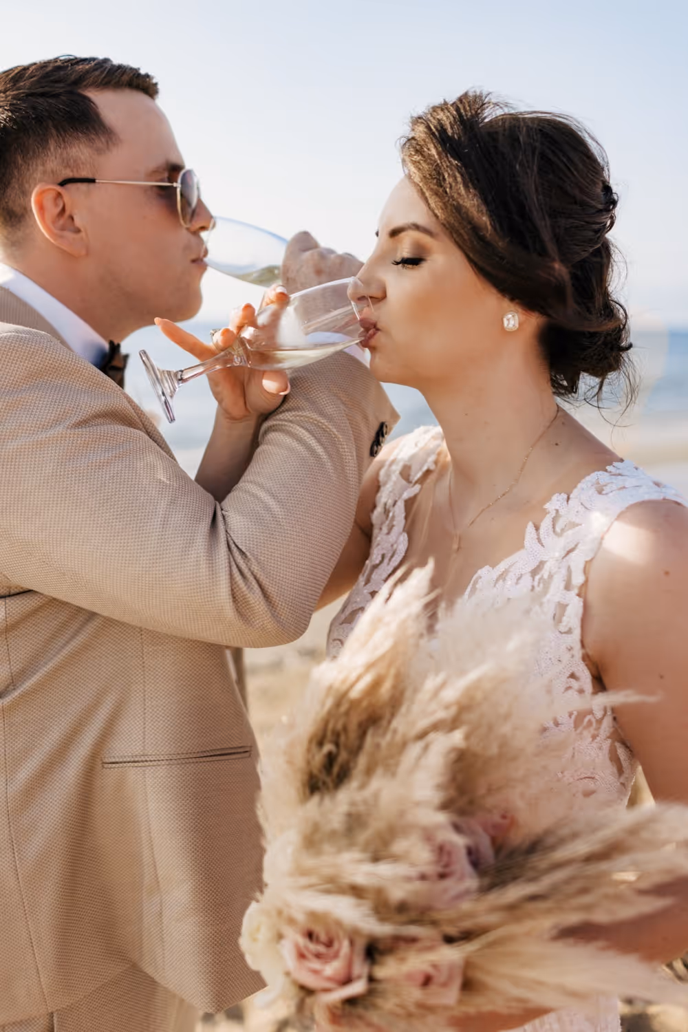 Korfu Katedra na starówce w Korfu i ślub na romantycznej plaży