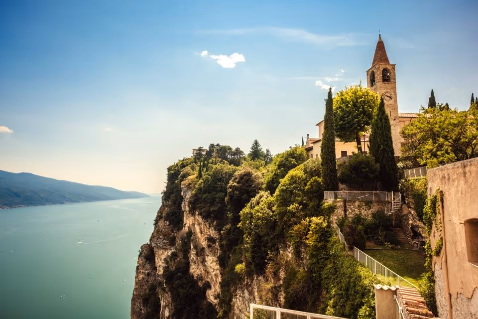 Jezioro Garda Kościół 6