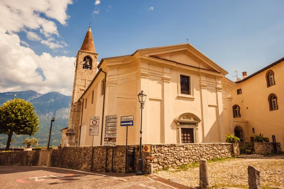 Jezioro Garda Kościół 6