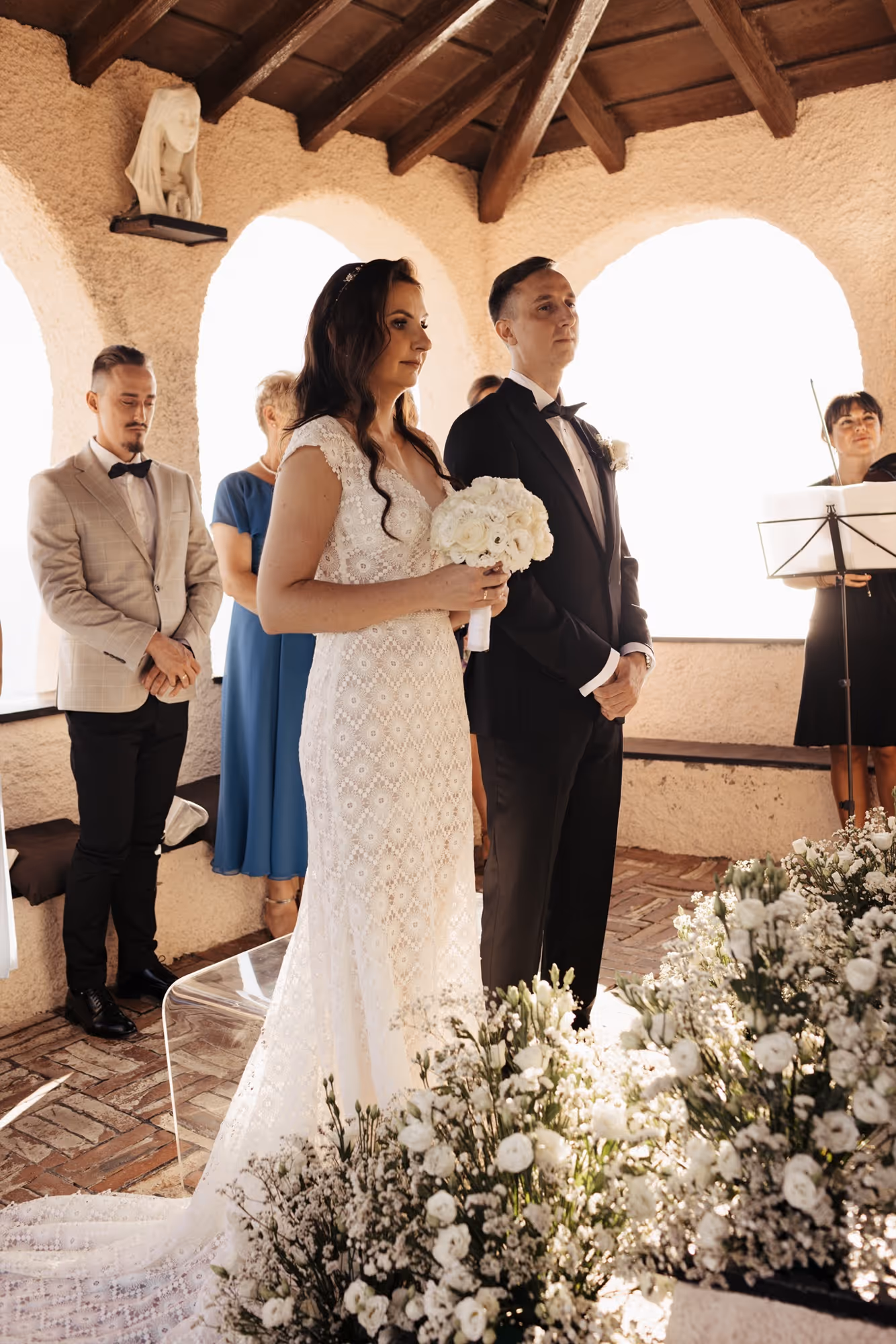 Liguria Kościółek z otwartymi krużgankami - Bonassola