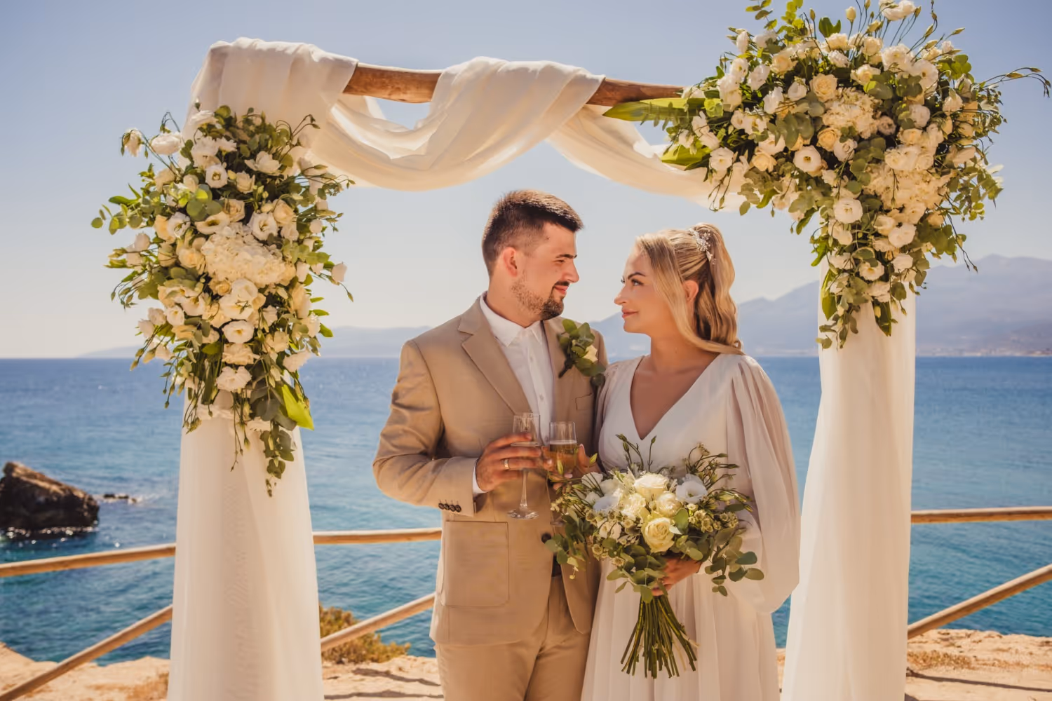 Kreta Taras widokowy przy kapliczce (Kreta wschodnia)