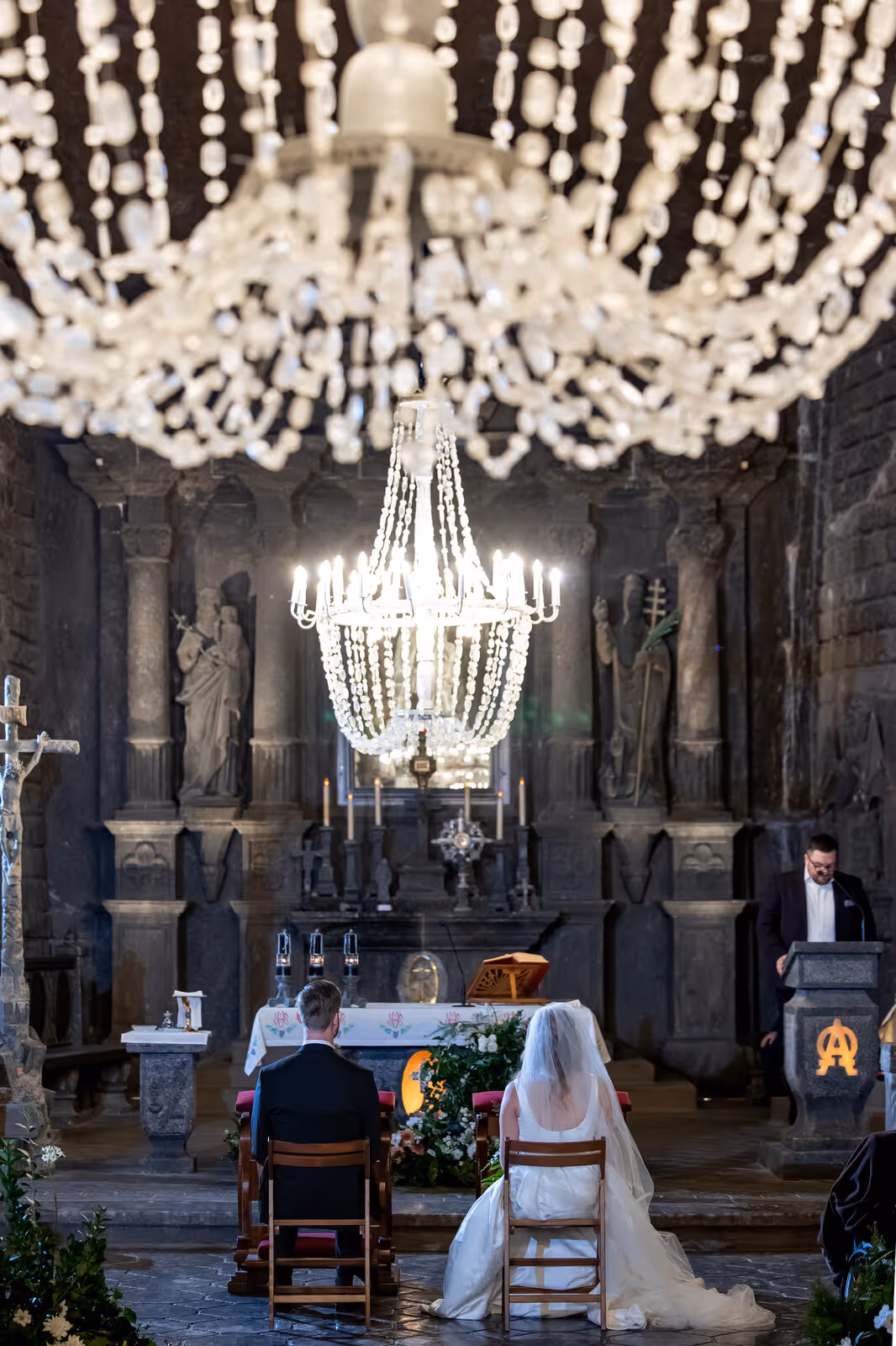 Ślub w Polsce. Kopalnia Soli w Wieliczce. Zdjęcie nr. 125