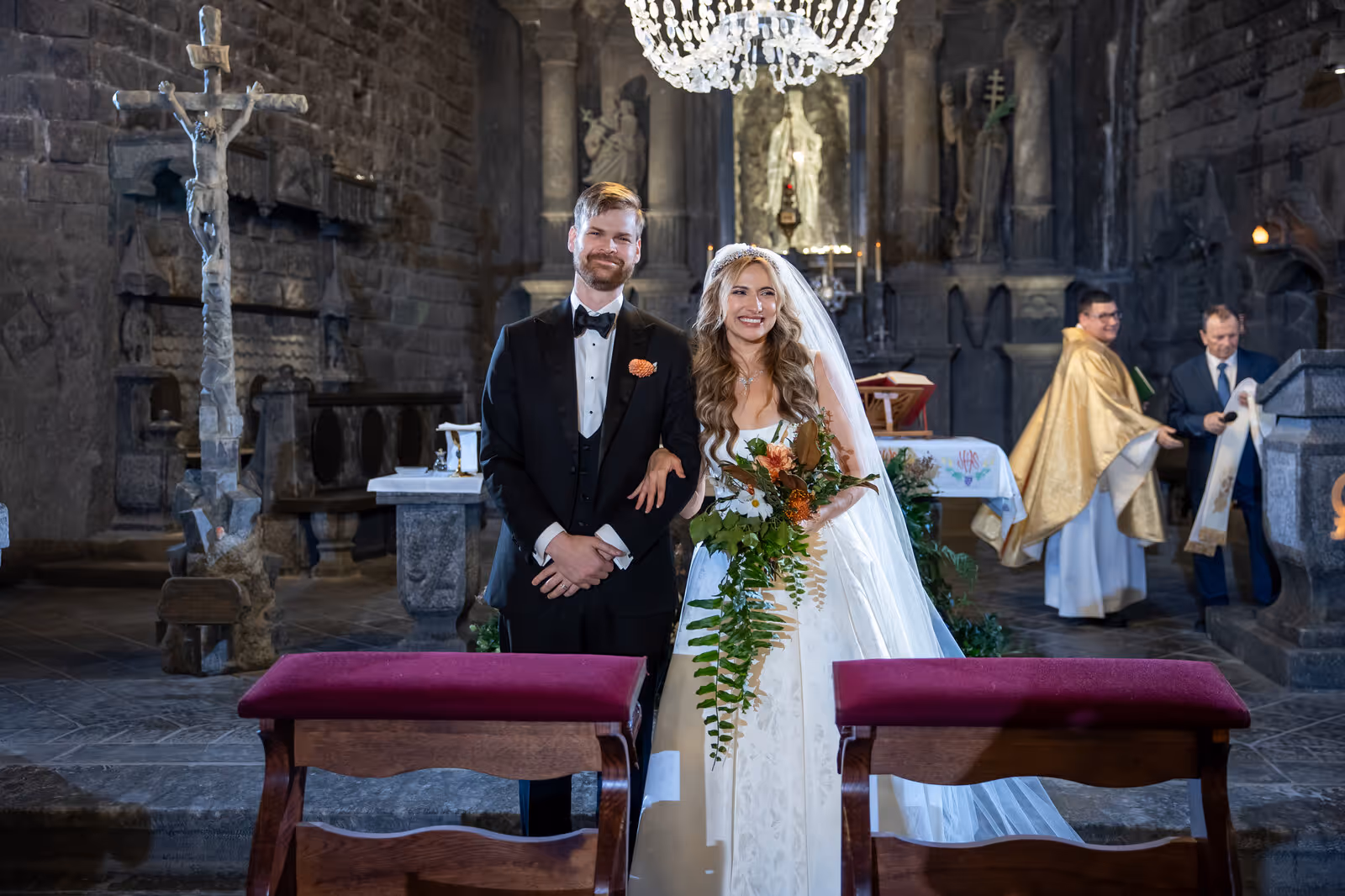 Ślub w Polsce. Kopalnia Soli w Wieliczce. Zdjęcie nr. 145