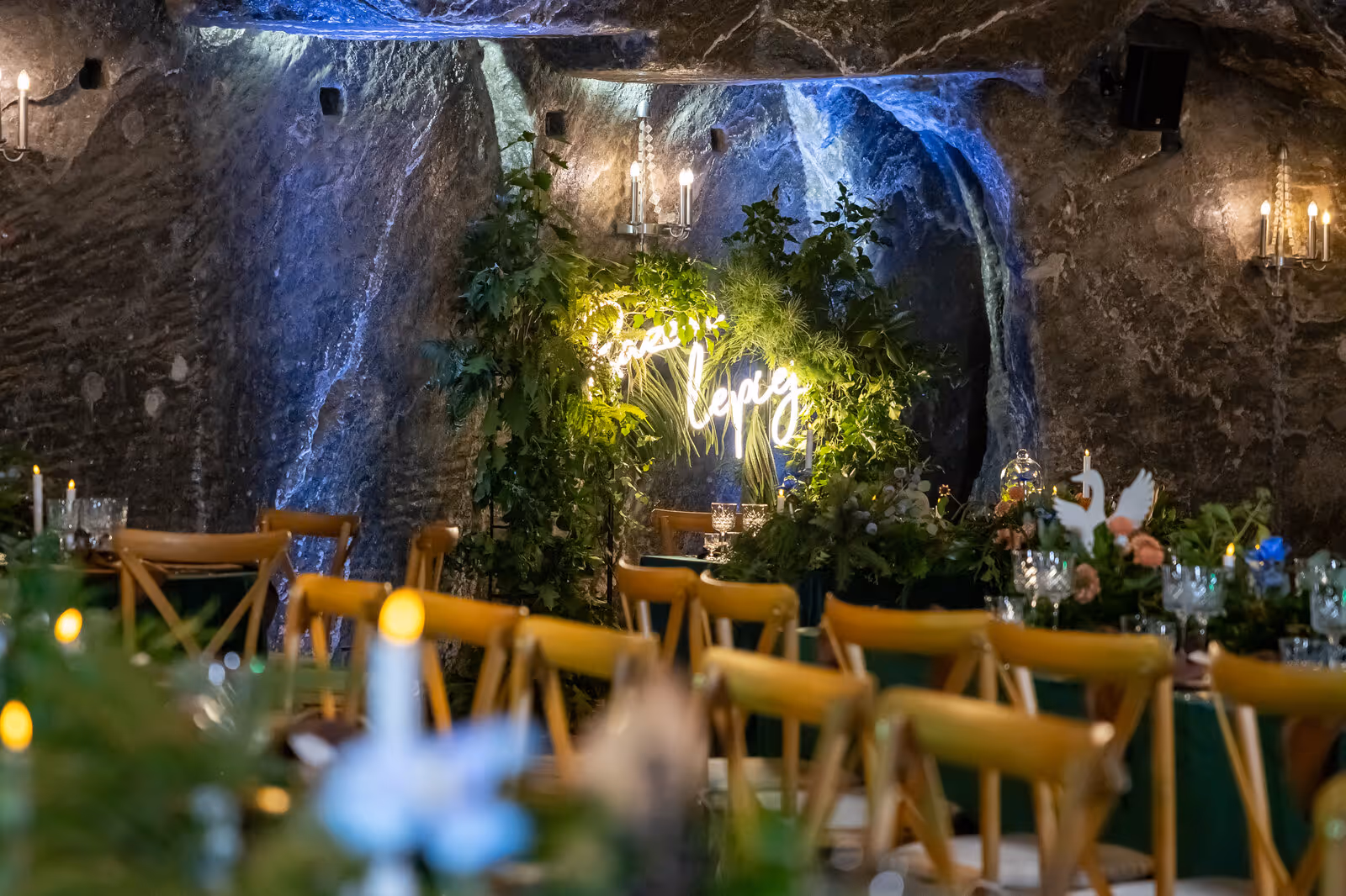 Ślub w Polsce. Kopalnia Soli w Wieliczce. Zdjęcie nr. 183