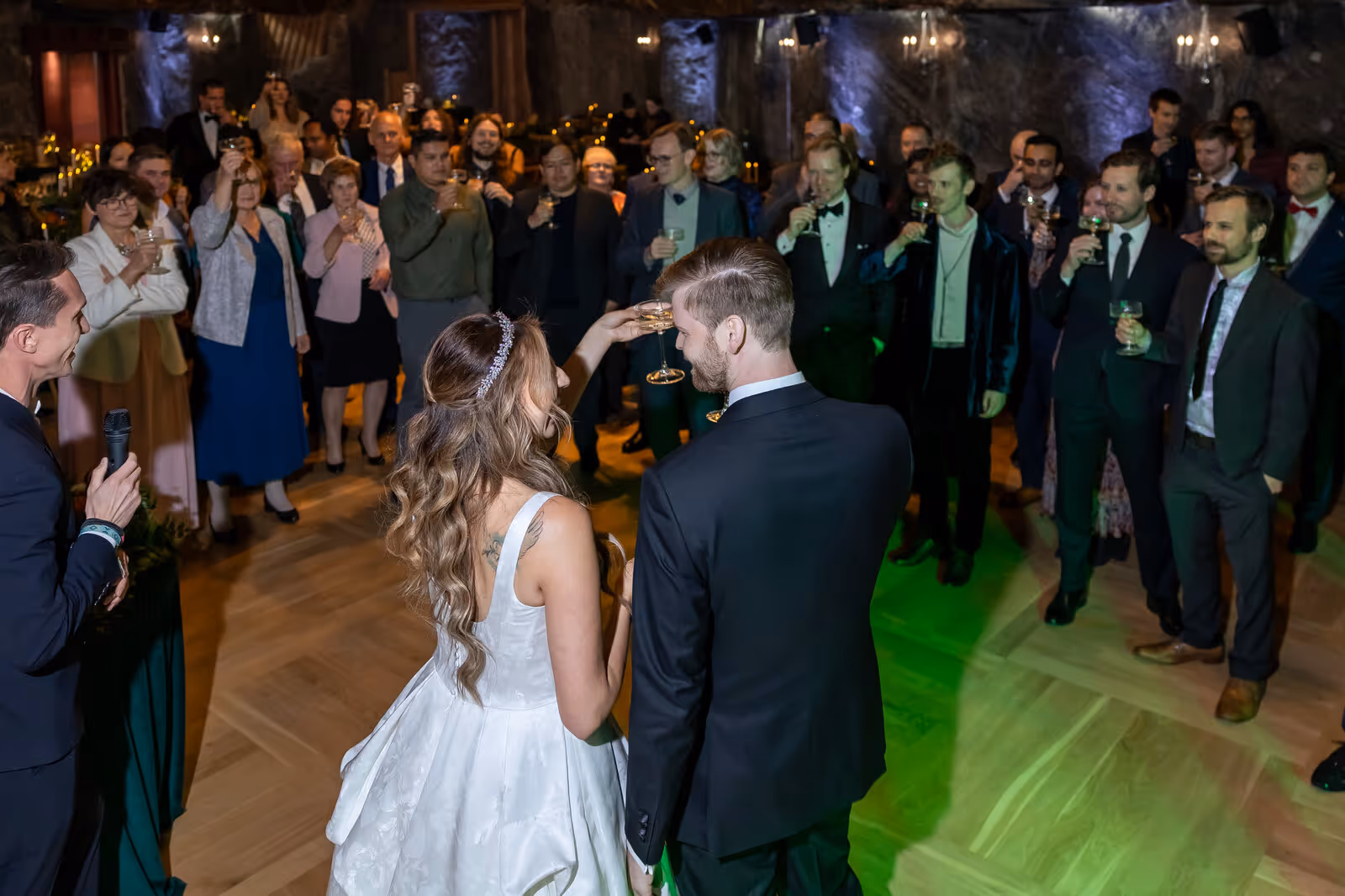 Ślub w Polsce. Kopalnia Soli w Wieliczce. Zdjęcie nr. 200