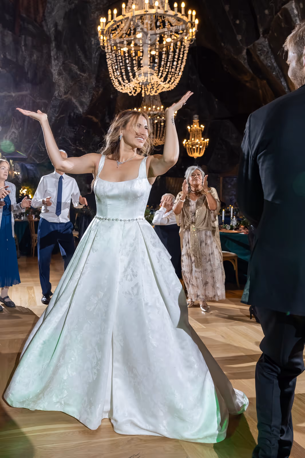 Ślub w Polsce. Kopalnia Soli w Wieliczce. Zdjęcie nr. 241