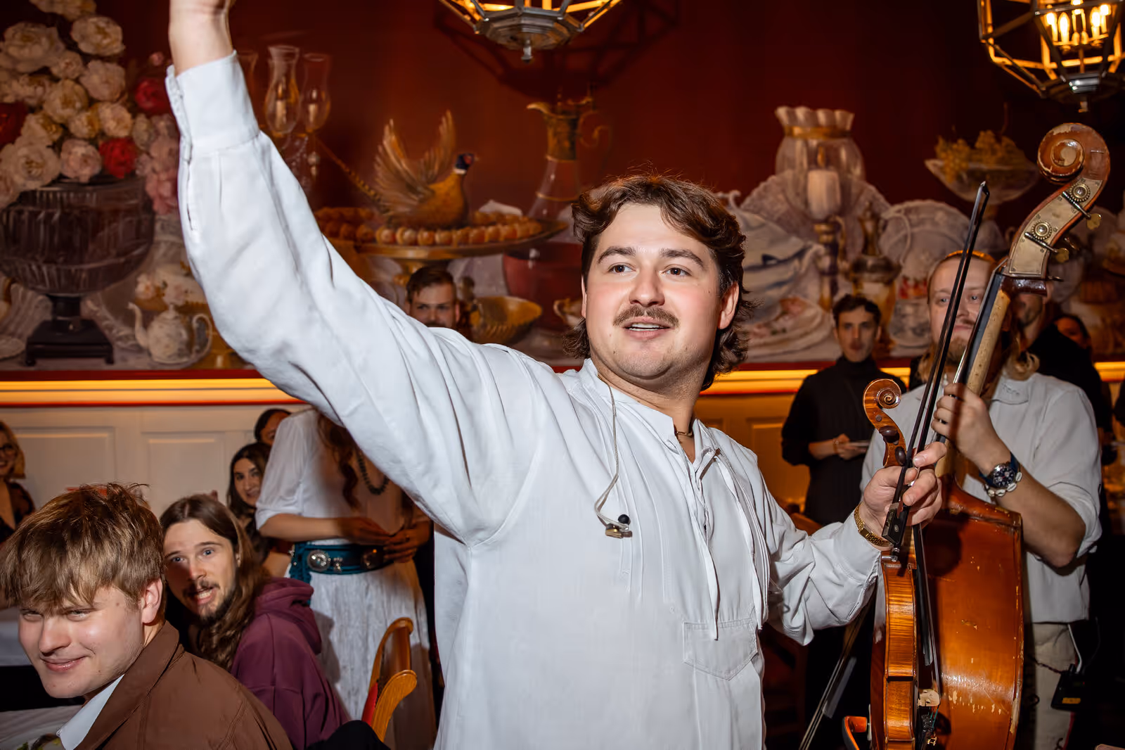 Ślub w Polsce. Kopalnia Soli w Wieliczce. Zdjęcie nr. 35
