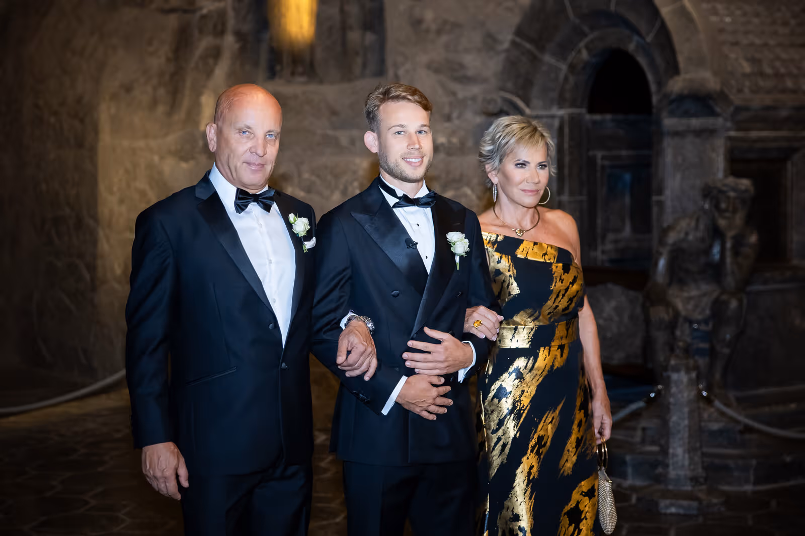 Ślub w Polsce. Kopalia Soli w Wieliczce. Zdjęcie nr. 80