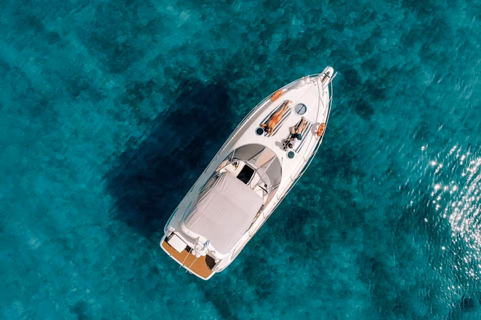 Kreta Jacht w zatoce Mirabello