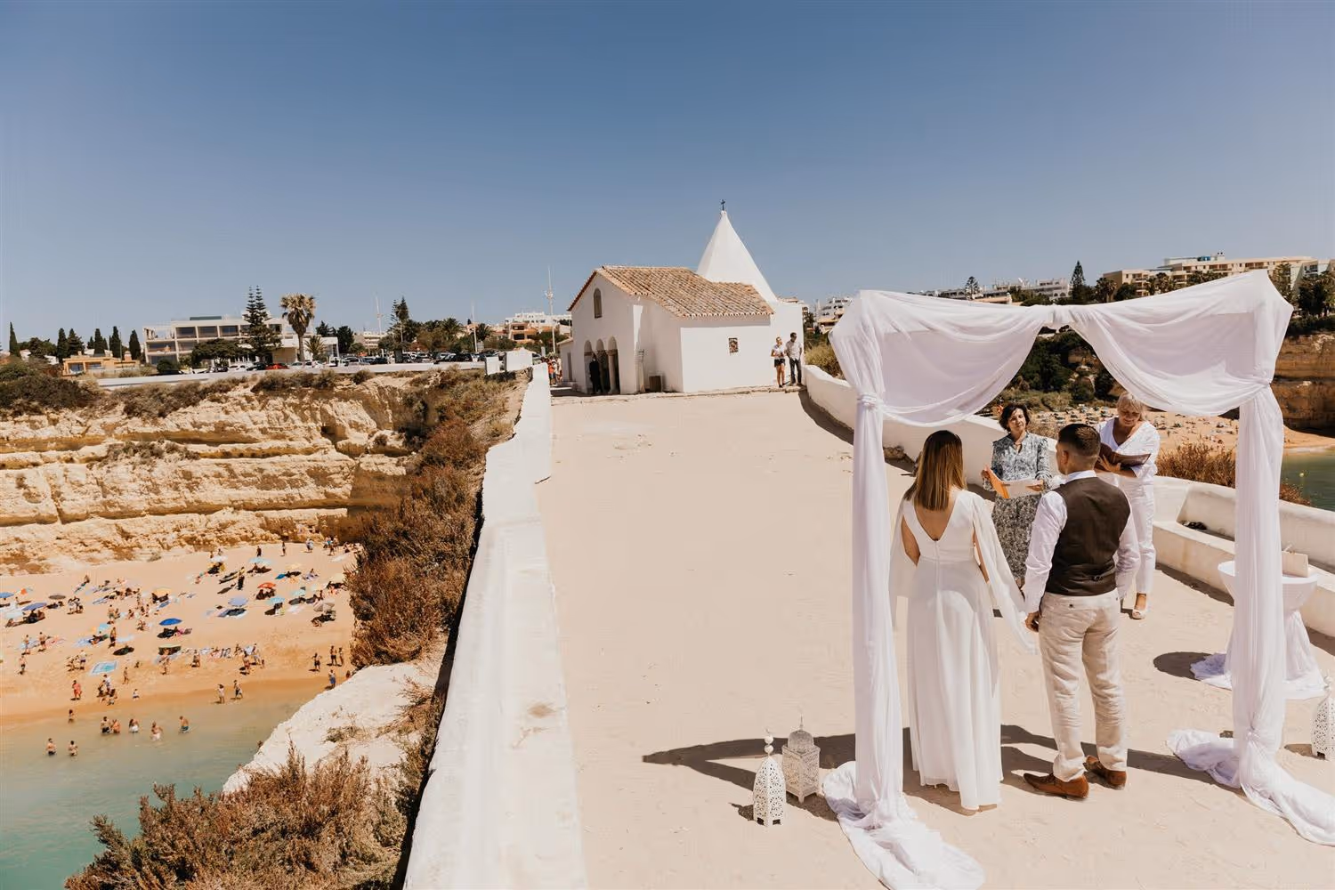 Portugalia Kapliczka na klifie