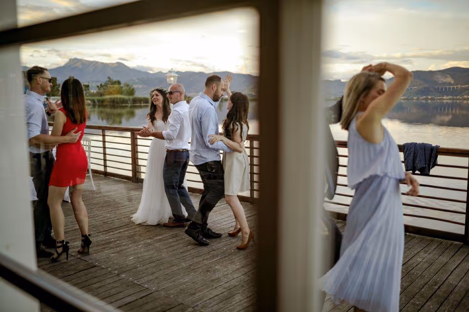 Toskania Ogród z widokiem na jezioro