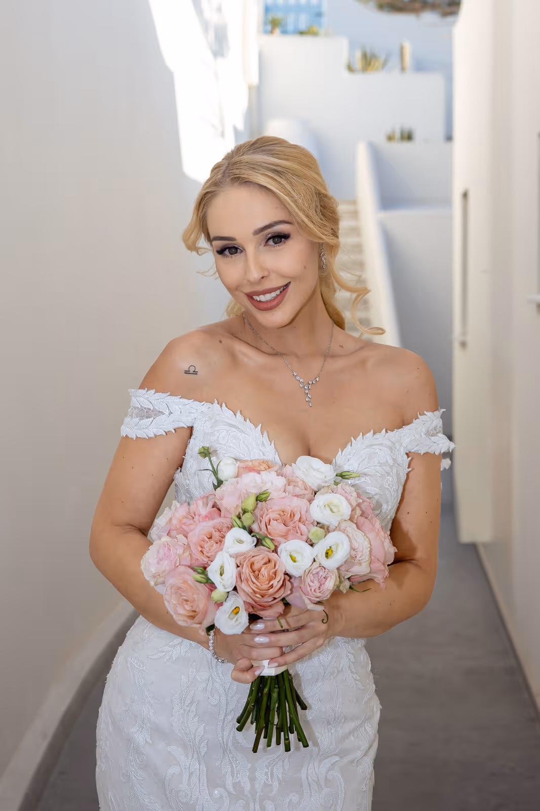 Ślub w Grecji. Santorini. Taras nr. 9. Zdjęcie nr. 8