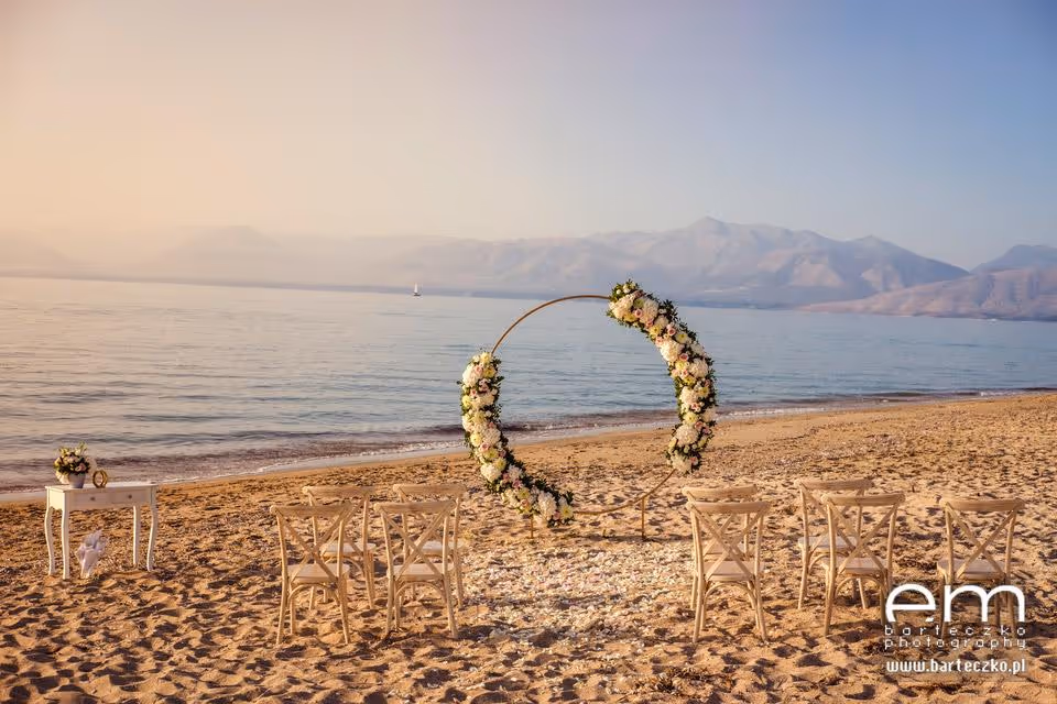 Korfu Ślub na piaszczystej plaży