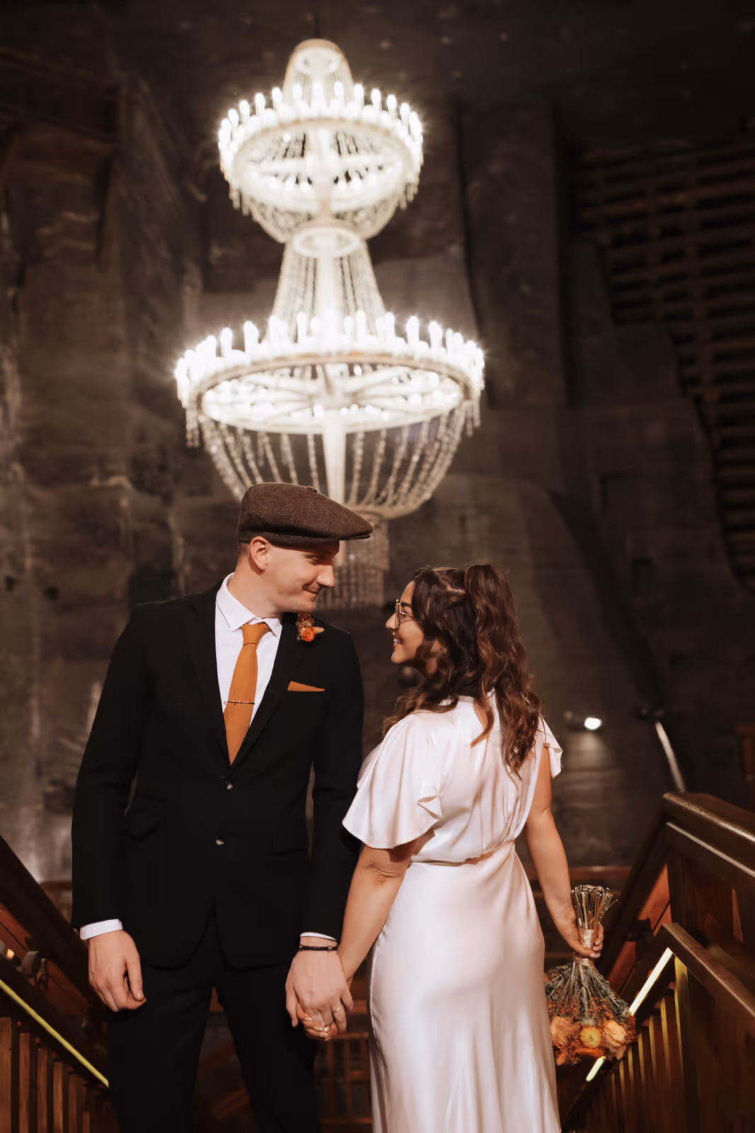 Ślub w Polsce. Kopalnia Soli w Wieliczce. Zdjęcie nr. 111