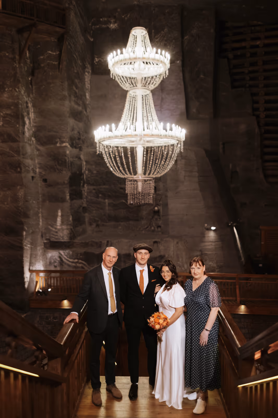 Ślub w Polsce. Kopalnia Soli w Wieliczce. Zdjęcie nr. 113