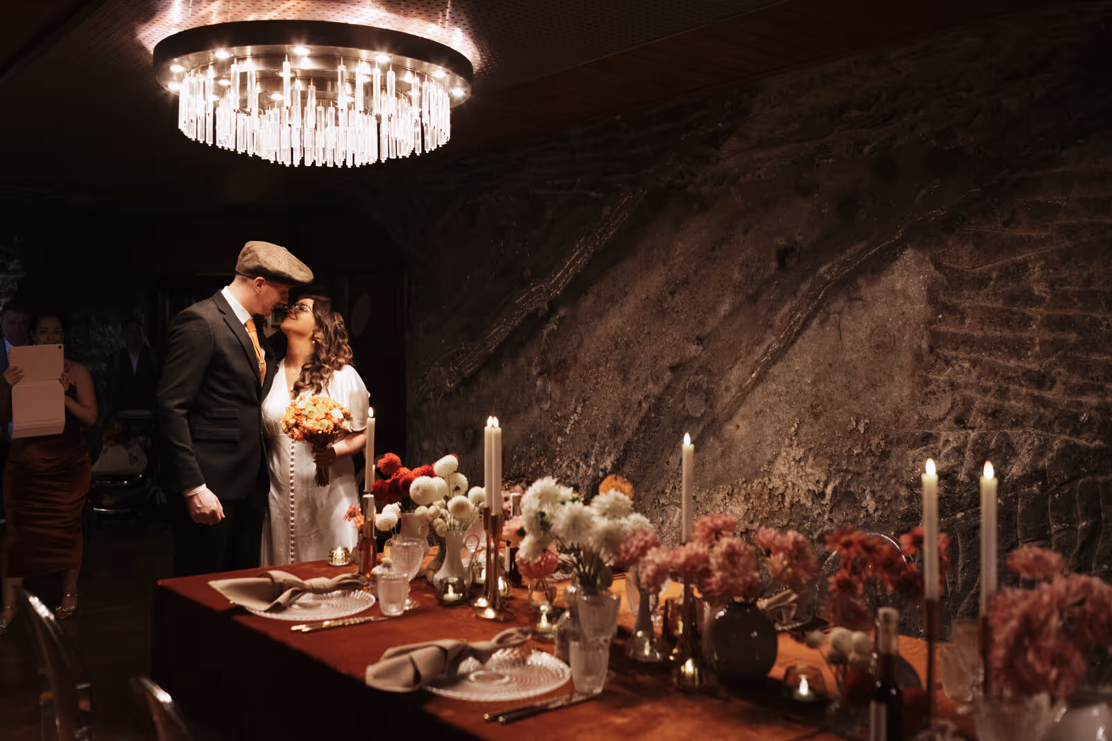 Ślub w Polsce. Kopalnia Soli w Wieliczce. Zdjęcie nr. 149