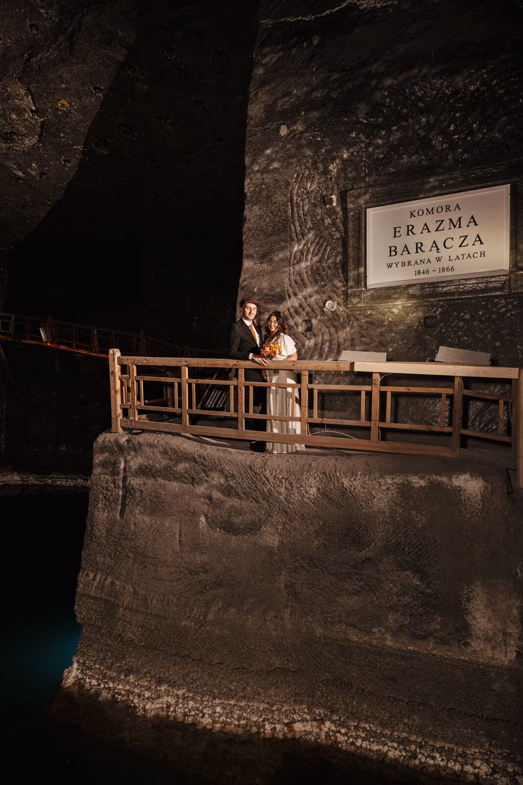 Ślub w Polsce. Kopalnia Soli w Wieliczce. Zdjęcie nr. 172