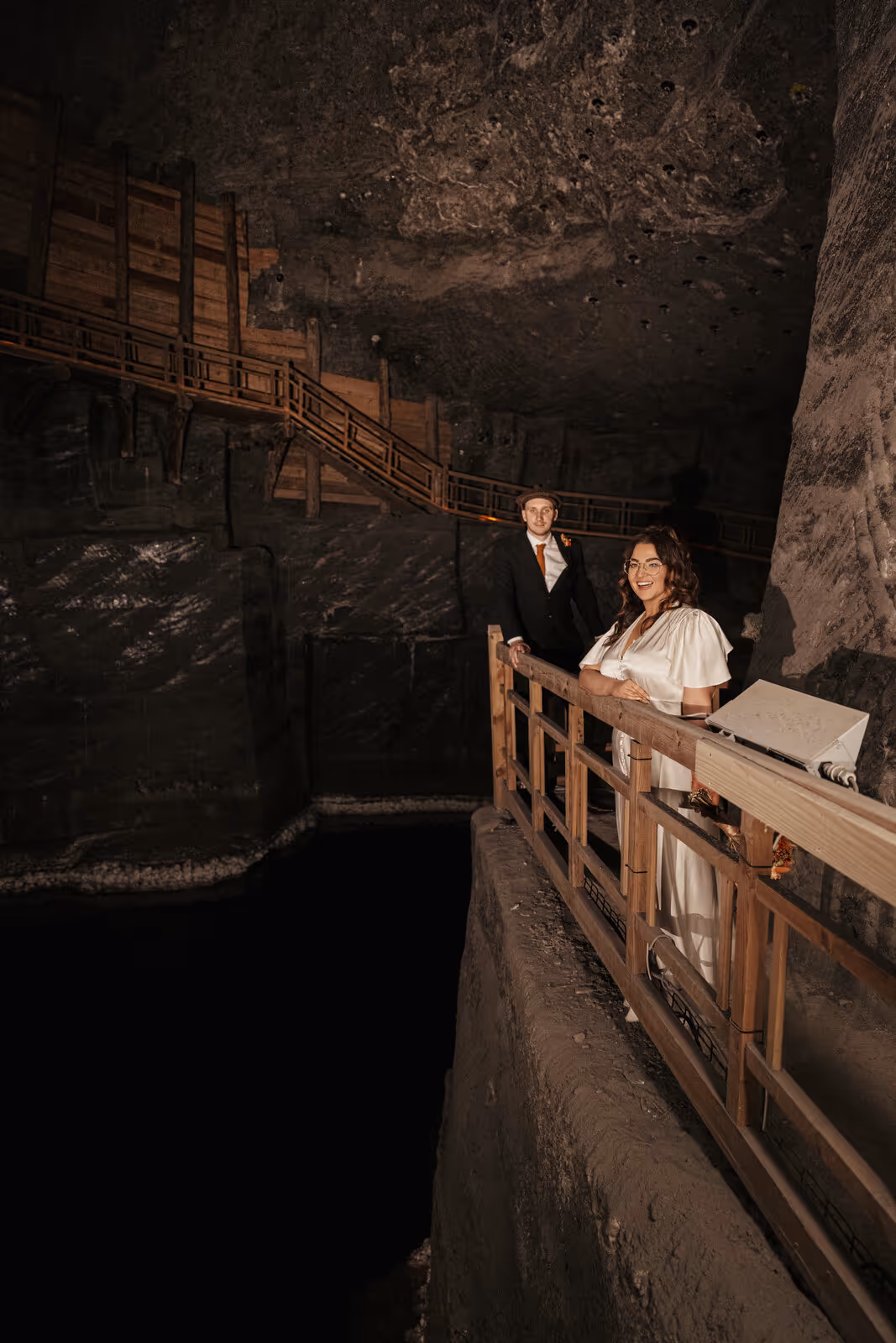 Ślub w Polsce. Kopalnia Soli w Wieliczce. Zdjęcie nr. 174