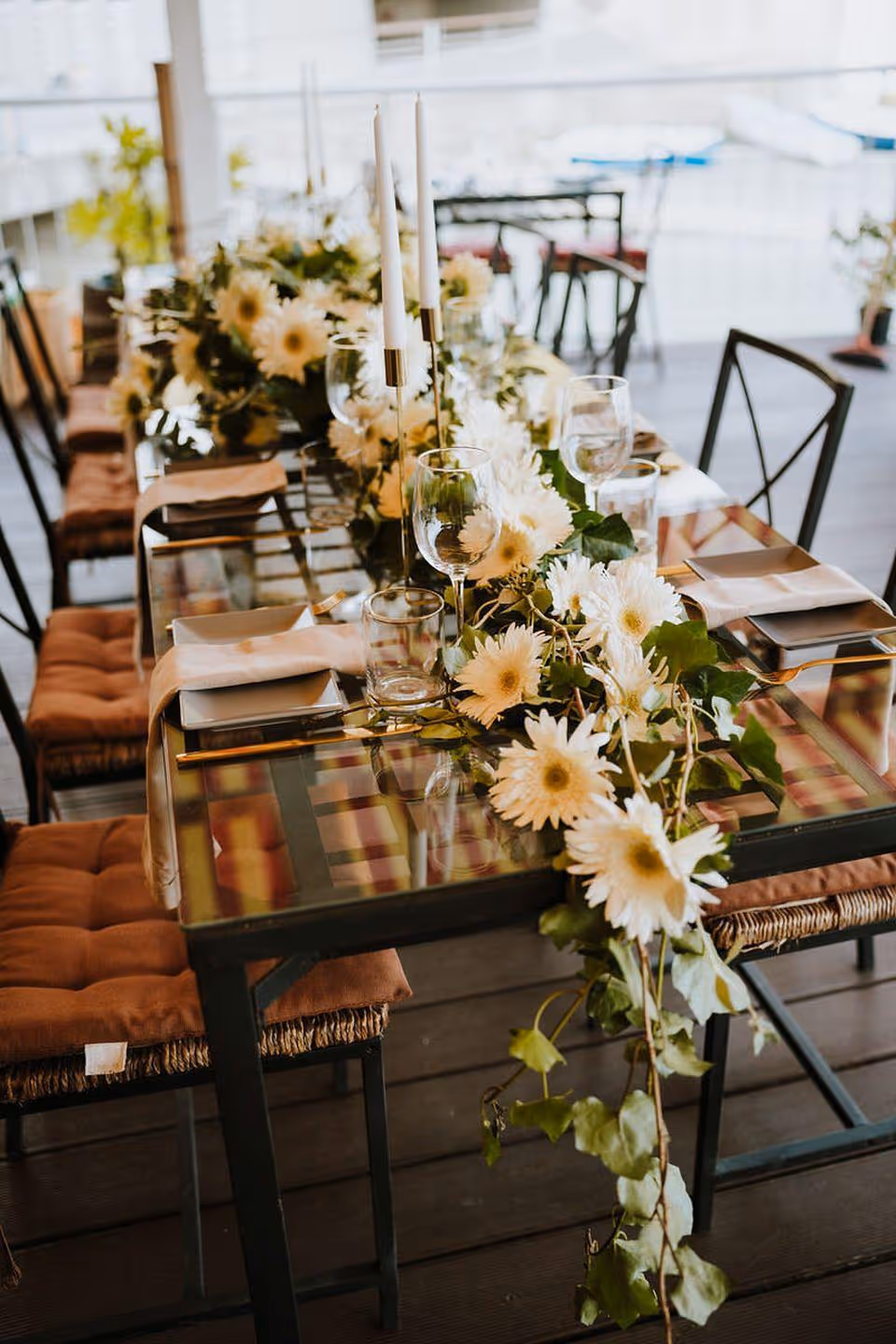 Liguria Kościółek z otwartymi krużgankami - Bonassola