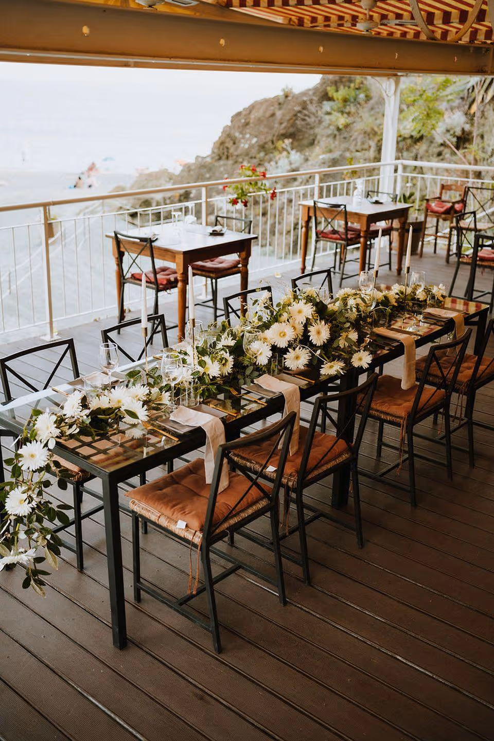 Liguria Kościółek z otwartymi krużgankami - Bonassola