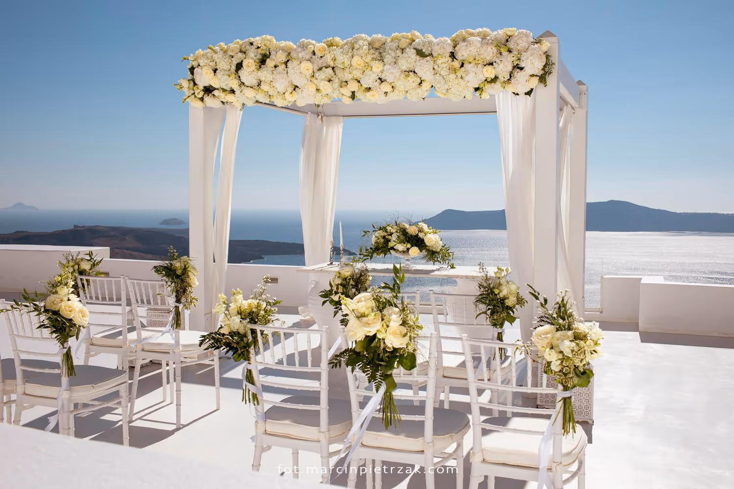 Santorini Taras numer 6