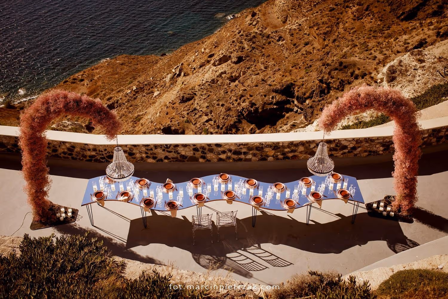 Santorini Taras numer 8