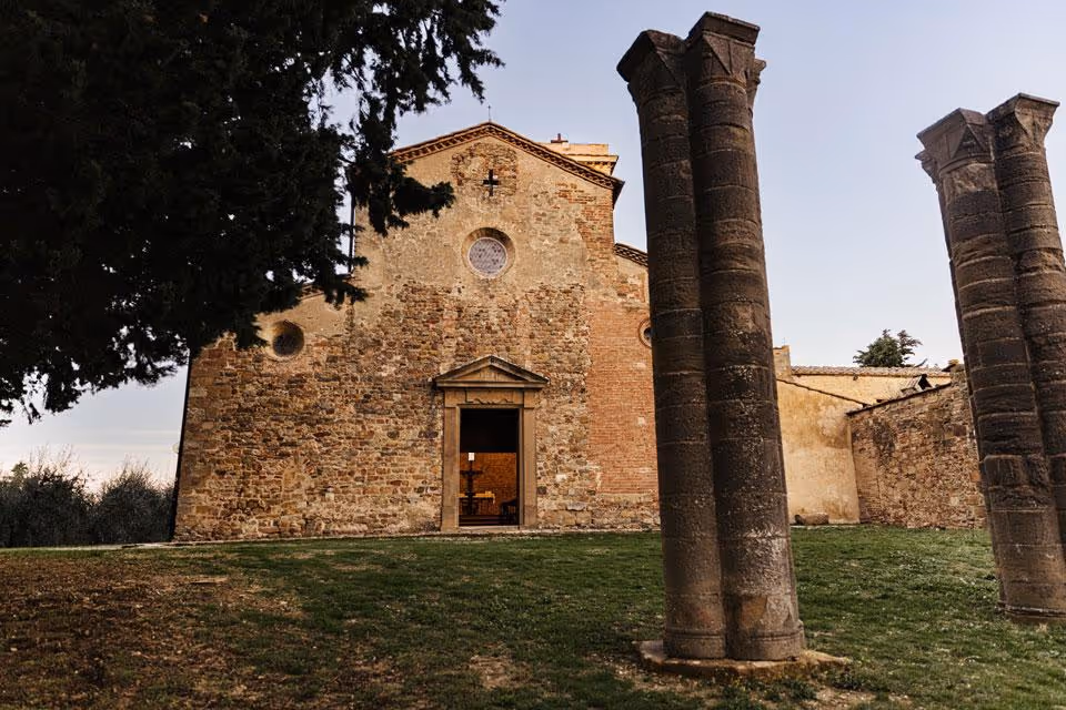 Toskania Kościół 9